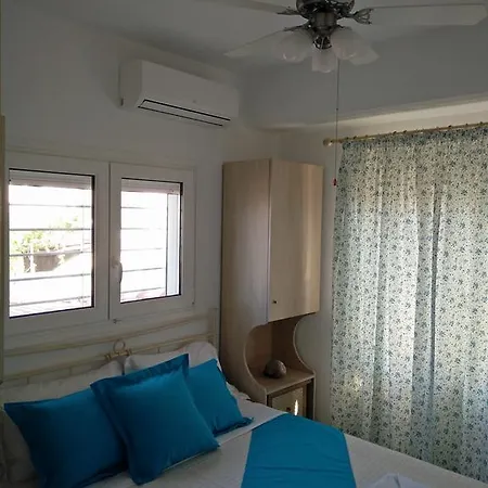 Moriel Seaside Homes Suites Elia Nikitis Exterior photo