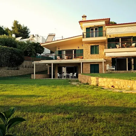 Moriel Seaside Homes Suites Elia Nikitis Exterior photo