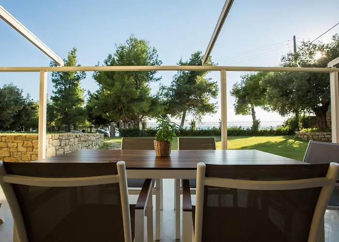 Moriel Seaside Homes Suites