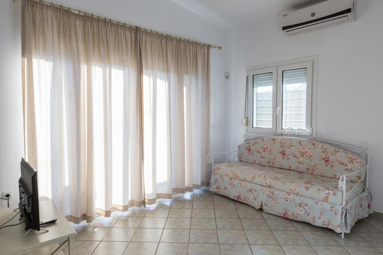 Moriel Seaside Homes *